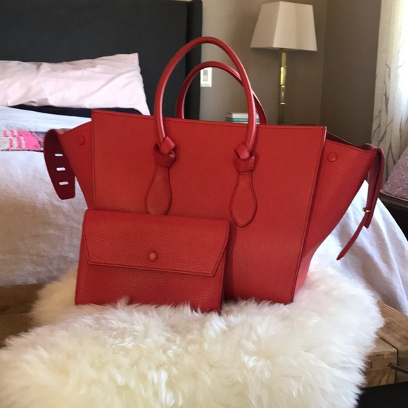 CÉLINE limited edition vermillion bag and clutch - Picture 3 of 8